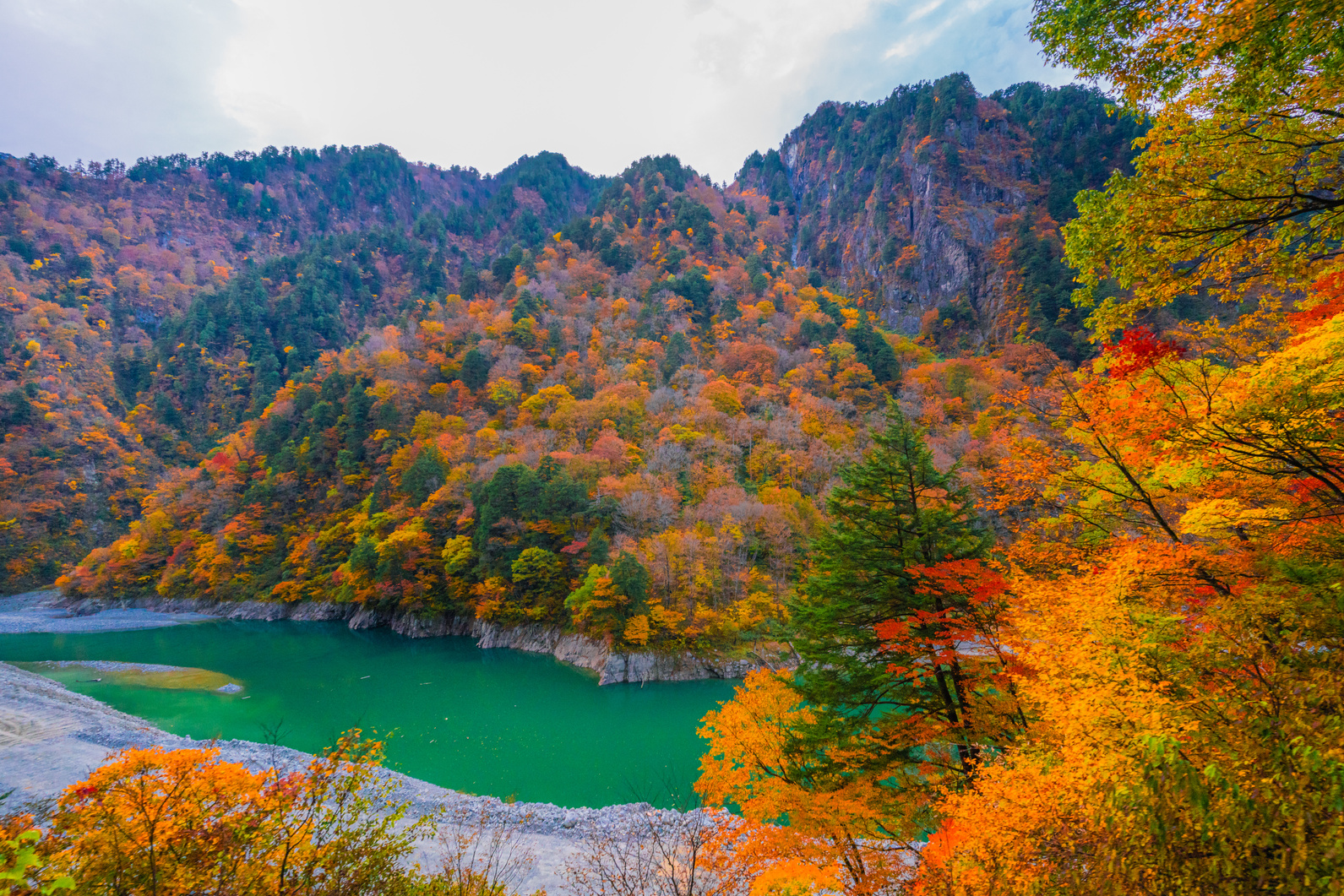 Autumn landscape in Kurobe gorge
